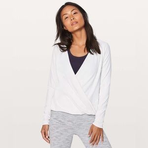 Lululemon Full Freedom Long Sleeve White Size Small